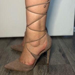 Steve madden lace up pump size 9.5m